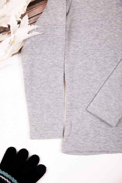 بلوزة أطفال شتوية لون رصاصي برقبة و أكمام طويلة