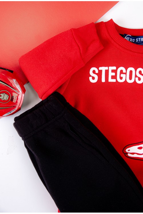 طقم بنطلون بأطراف مطاطية مع تيشيرت بطبعات كتابة