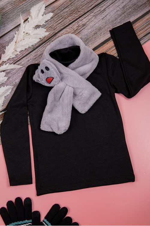 بلوزة أطفال شتوية لون أسود برقبة و أكمام طويلة