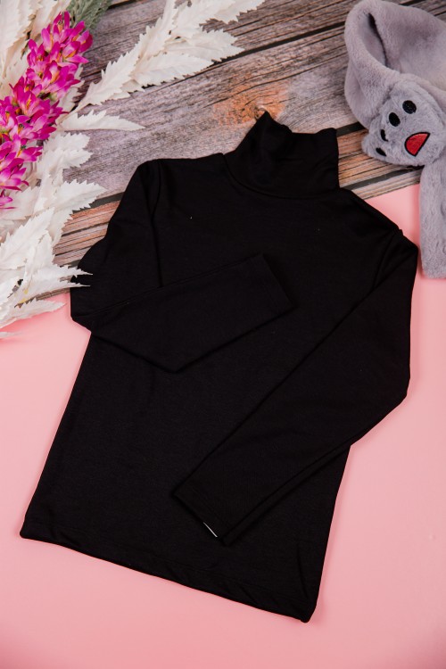 بلوزة أطفال شتوية لون أسود برقبة و أكمام طويلة