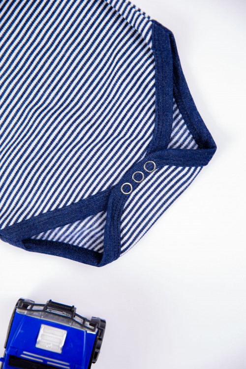 بربتوز أطفال بياقه رقبة مخطط لون أبيض وأزرق  كم طويل بمطاط وأزرار من الأسفل