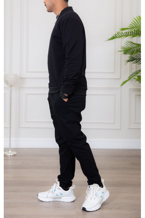 بلوفر رجالي لون أسود أكمام طويلة