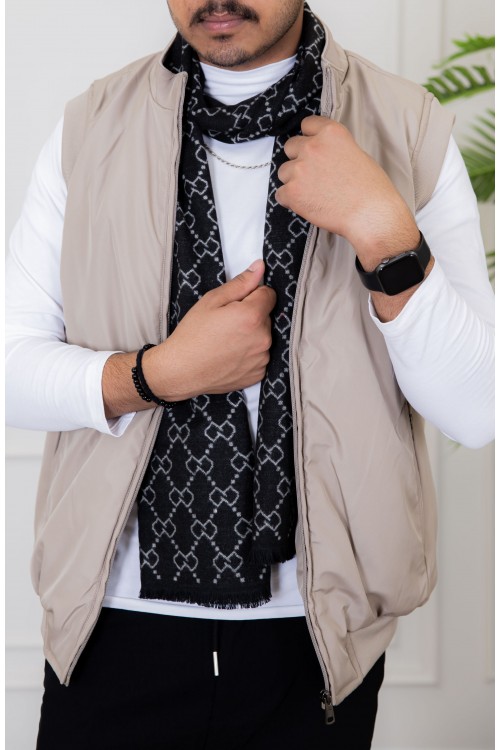 سديري رجالي لون بيج مبطن بجيوب جانبية وداخلية وسحاب من الأمام