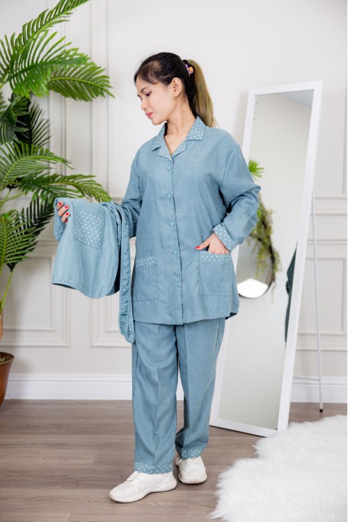 زي عاملة شتوي قطعتين أكمام طويلة وجيوب فيونكة و ياقة بازرار أمامية