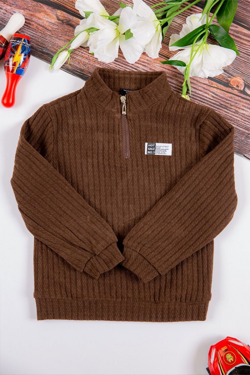 طقم شتوي ولادي  أنيق قطعتين لون بني بسحاب من الأمام و ياقة مرتفعة