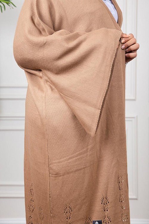 عباية شتوي نسائي تركي أنيقة لون بني مفتوحة من الأمام بتصميم زخرفة