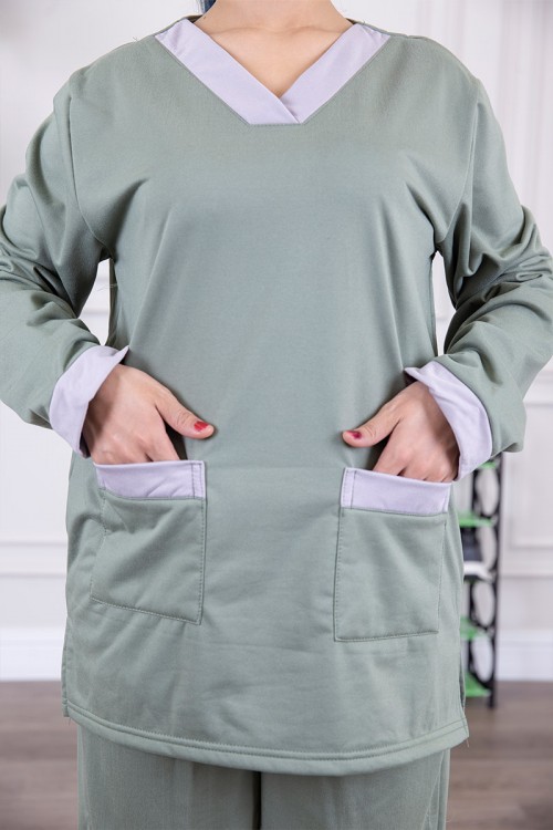 زي عاملة شتوي مبطن قطعتين قماش سادة   أكمام طويلة بياقة شكل سبعه و جيوب من الأمام