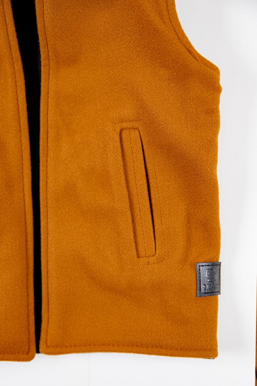 سديري ولادي شتوي أنيق وجهين دبل فيس لون أسود و بني بدون أكمام و بجيوب أمامية