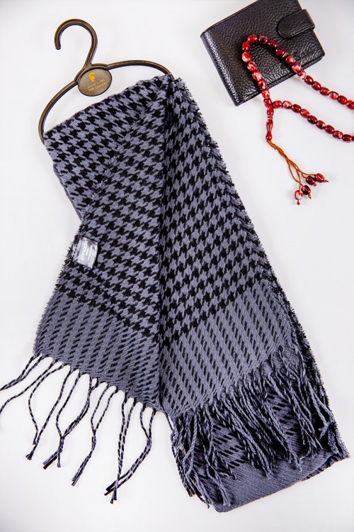 شال رجالي شتوي بشراشيب متعدد الألوان