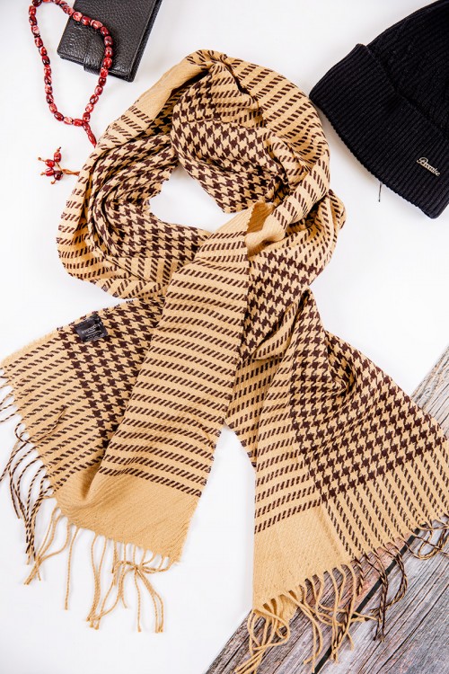 شال رجالي شتوي بشراشيب متعدد الألوان