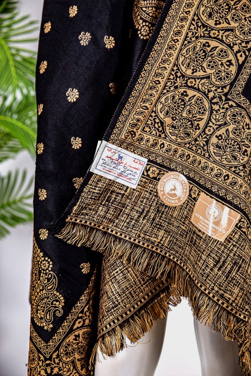 شال كشميري نسائي متعدد الألوان بتطريز باللون الذهبي