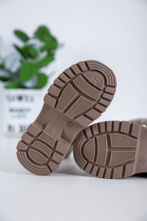 حذاء بوت بناتي شتوي لون بني بطول الكاحل مزين بفرو و سحاب جانبي للغلق