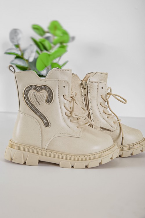 حذاء بوت بناتي شتوي لون اوف وايت بطول الكاحل مبطن بفرو و سحاب جانبي للغلق