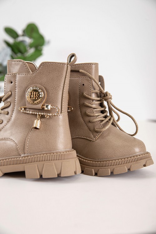 حذاء بوت بناتي شتوي لون بني بطول الكاحل مبطن بفرو و سحاب جانبي للغلق