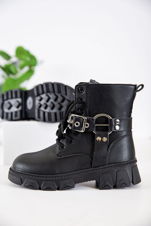 حذاء بوت بناتي شتوي لون أسود بطول الكاحل بحزام و سحاب جانبي للغلق