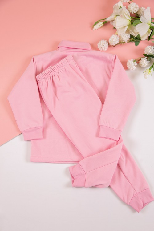 طقم بيجاما بناتي شتوي قطعتين لون وردي بأكمام طويلة و رقبة عالية مع بنطلون طويل بزم