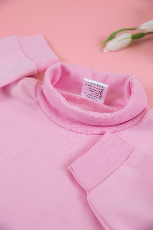 طقم بيجاما بناتي شتوي قطعتين لون وردي بأكمام طويلة و رقبة عالية مع بنطلون طويل بزم