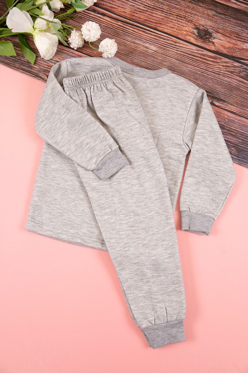 طقم بيجاما بناتي شتوي قطعتين لون رصاصي بأكمام طويلة مع بنطلون طويل بزم