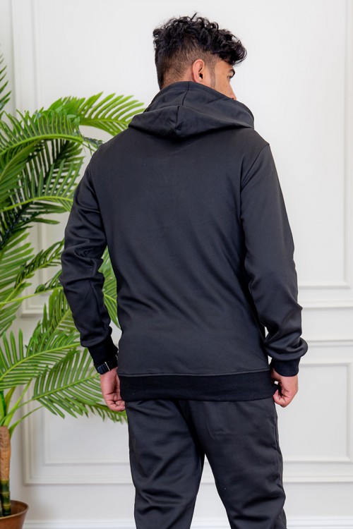 طقم رجالي شتوي قطعتين لون أسود ببلوفر هودي قبعة متصلة و جيوب أمامية