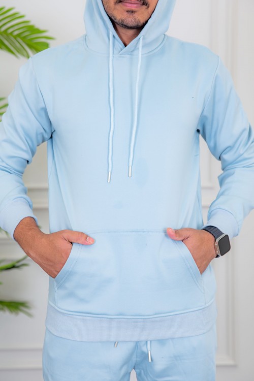 طقم رجالي شتوي قطعتين لون سماوي ببلوفر هودي قبعة متصلة و جيوب أمامية