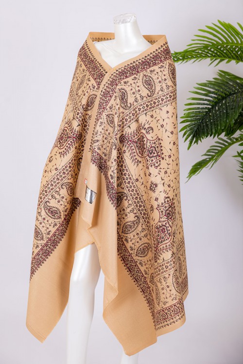 شال كشميري نسائي لون بيج بنقوش باللون الأسود و العودي