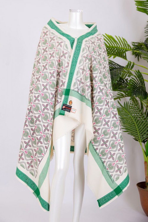 شال كشميري نسائي لون اوف وايت بنقوش باللون الأخضر و الوردي و الأسود