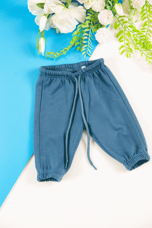 طقم قطعتين ولادي أطفال شتوي لون أزرق بأكمام طويلة و رباط و زم من الخصر