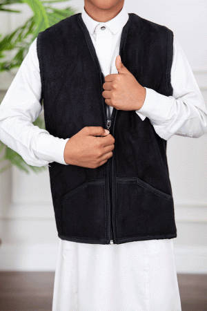 سديري رجالي شتوي مبطن  بتطريز وجيوب من الأمام