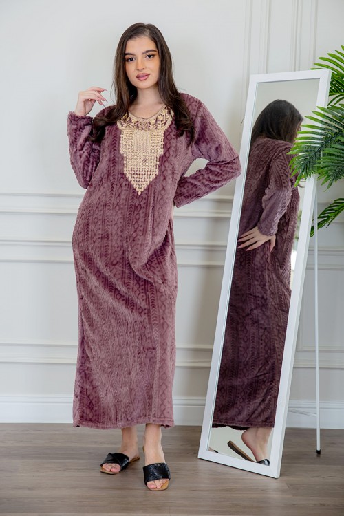 قميص نسائي شتوي مخمل متعدد الألوان بتطريز باللون الذهبي و بأكمام طويلة