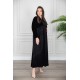 عباية نسائية أنيقة لون أسود بياقة و سديري متصل من القماش المخمل مزين بفصوص باللون الأسود و بجيوب من الأمام مع طرحة