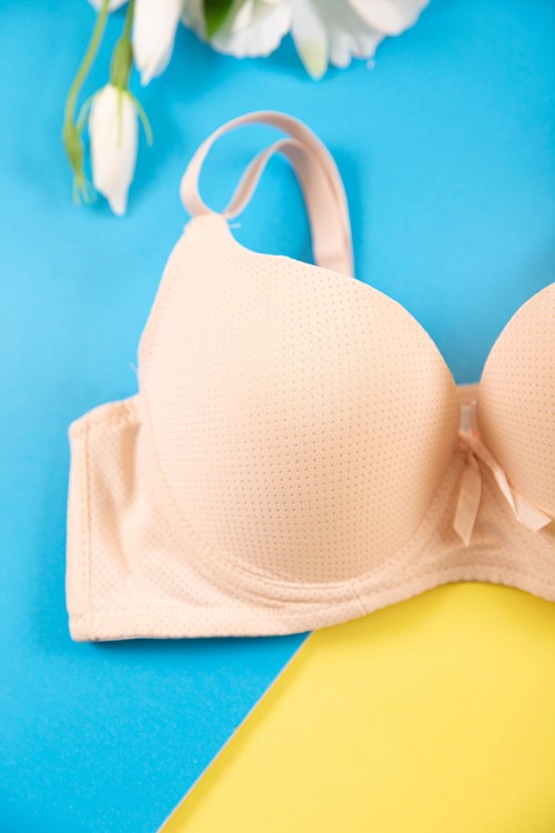 صدرية نسائي مبطنة لون بيج فاتح بأحزمة قابلة للتعديل من الخلف  