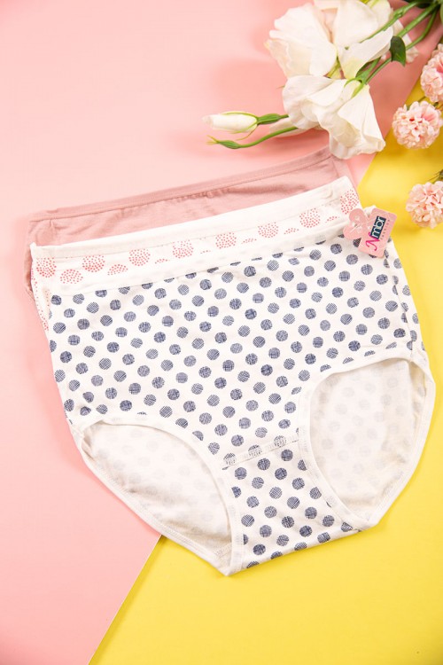 طقم سراويل داخلية نسائية مزينة بطبعات 3 قطع