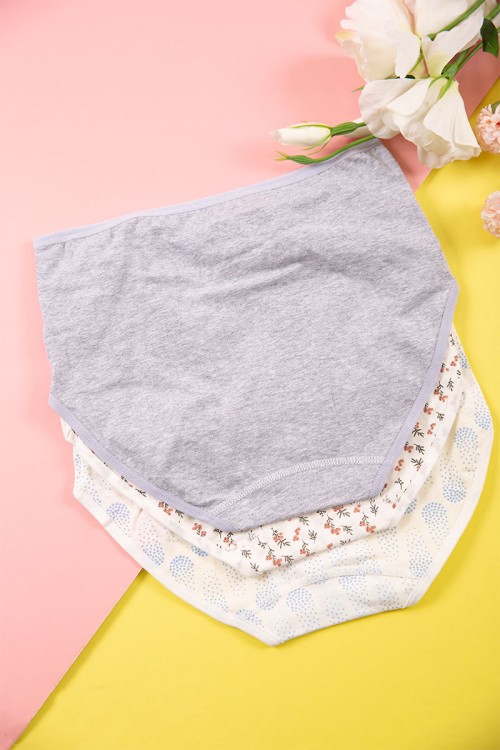 طقم سراويل داخلية نسائية مزينة بطبعات 3 قطع