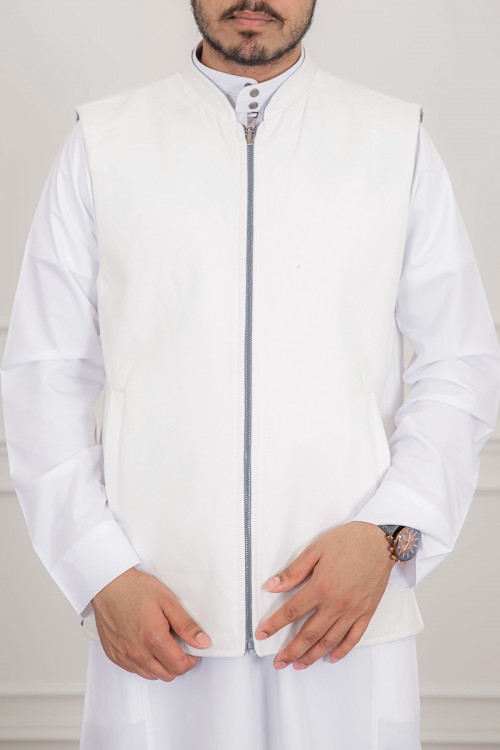 سديري رجالي وجهين دبل فيس لون أبيض و رمادي بجيوب و سحاب من الأمام