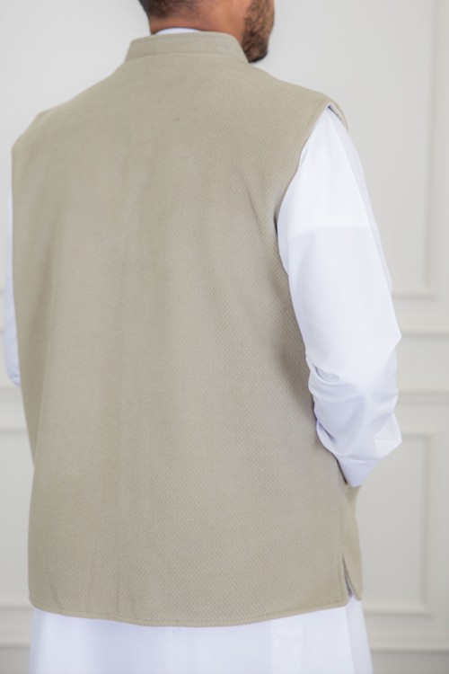 سديري رجالي وجهين دبل فيس لون بيج و اوف وايت بجيوب من الأمام