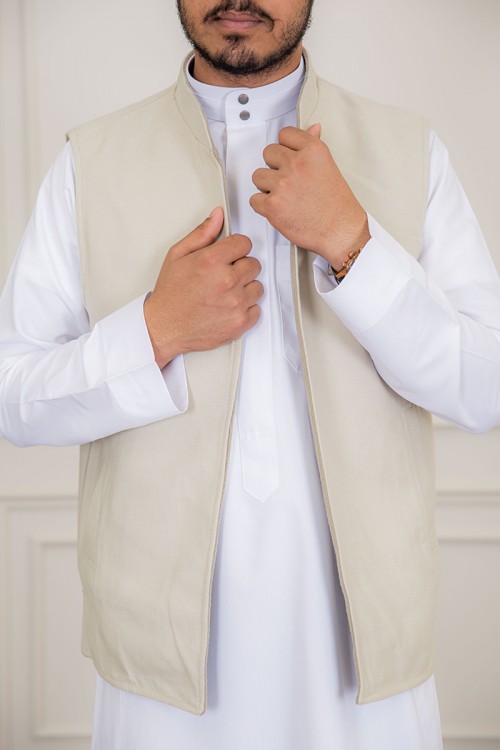 سديري رجالي وجهين دبل فيس لون بيج و اوف وايت بجيوب من الأمام