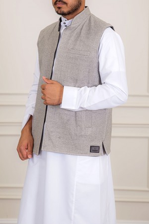 سديري رجالي وجهين دبل فيس لون رمادي و رصاصي بجيوب من الأمام