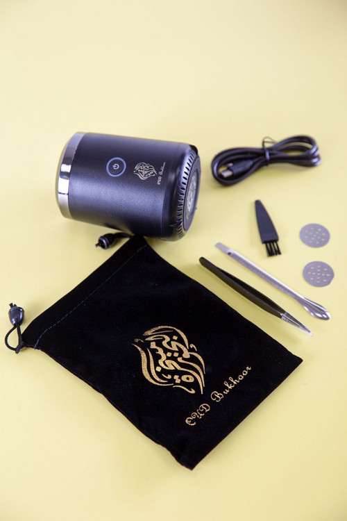 مبخرة كهربائية متنقلة لون أسود مع ملحقاتها