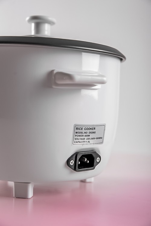 قدر طبخ كهربائي لون أبيض للطبخ التقليدي أو البخار