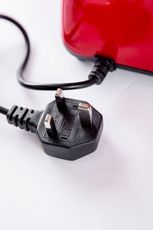 خلاط كهربائي و مطحنة مع ملحقاتها لون أسود و أحمر