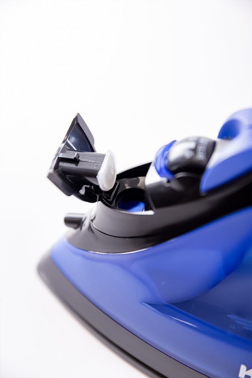 مكواة بخار كهربائية 2200 واط لون أسود و أزرق