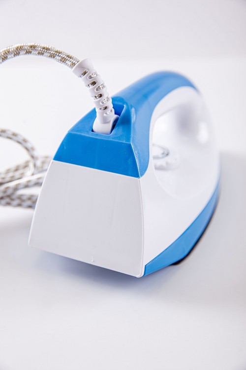 مكواة ملابس كهربائية جافة 1200 واط