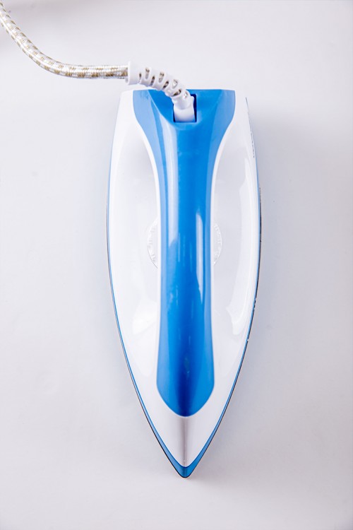 مكواة ملابس كهربائية جافة 1200 واط