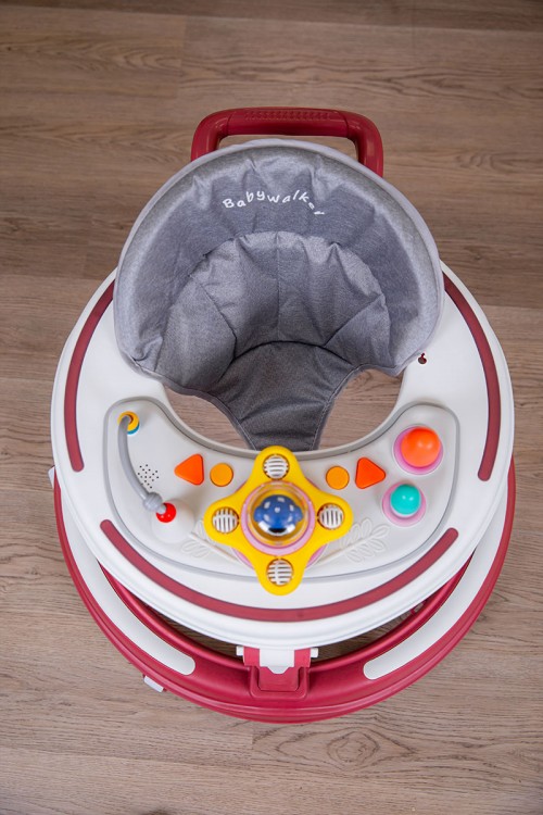 مشاية أطفال متعددة الألوان قابلة للطي و مضادة للإنزلاق مع لوح ألعاب