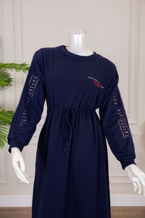 قميص نسائي شتوي طويل لون كحلي بكتابات و رباط بزم من الخصر 