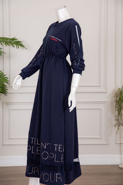 قميص نسائي شتوي طويل لون كحلي بكتابات و رباط بزم من الخصر