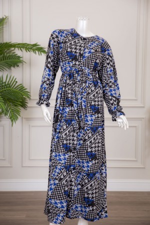 قميص نسائي شتوي طويل بطبعة أشكال مختلفة بأزرار من الأمام و رباط بزم من الخصر 