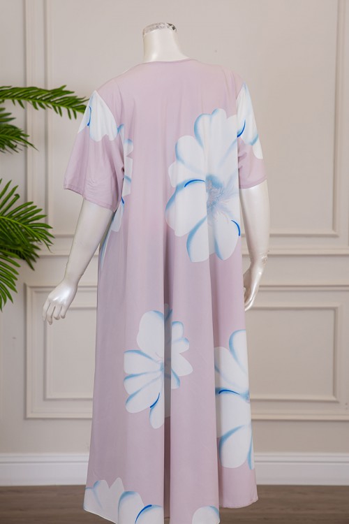 قميص نسائي كلوش لون موف فاتح بطبعة زهور و بياقة قصة سبعة ذو أكمام قصيرة