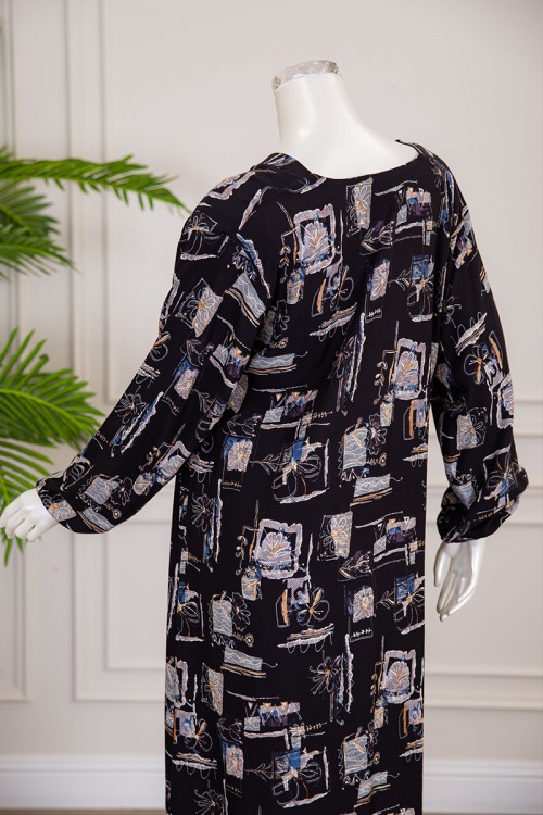 قميص نسائي طويل لون أسود بطبعة زهور و بياقة قصة سبعة ذو أكمام طويلة