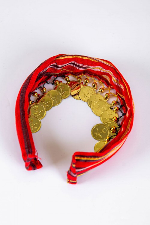 طوق شعر تراثي ملون مزين بجنيهات ذهبية